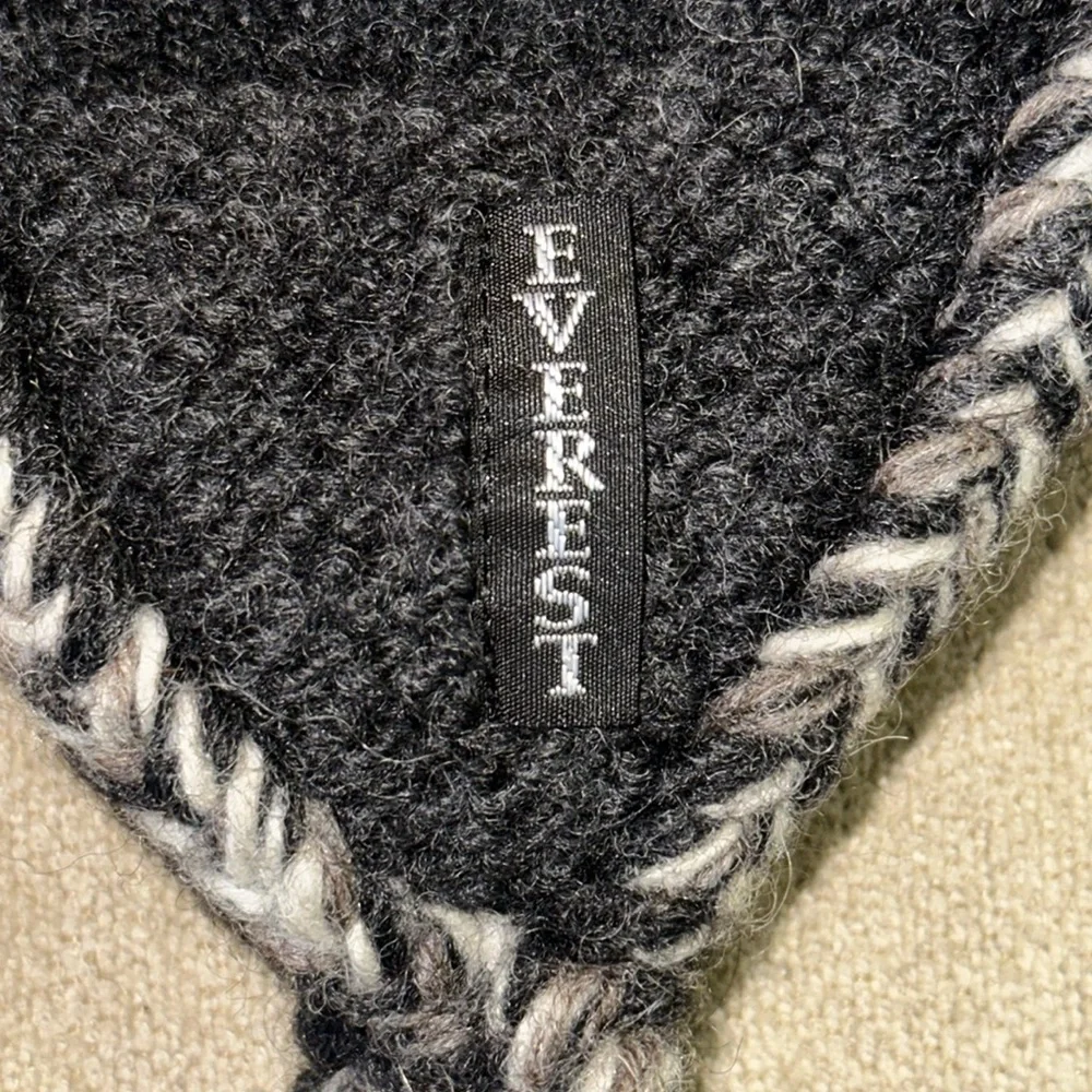 EVEREST DESIGNS Wool Fully Lined Kids Hat With Earflaps Hand-knit in Nepal